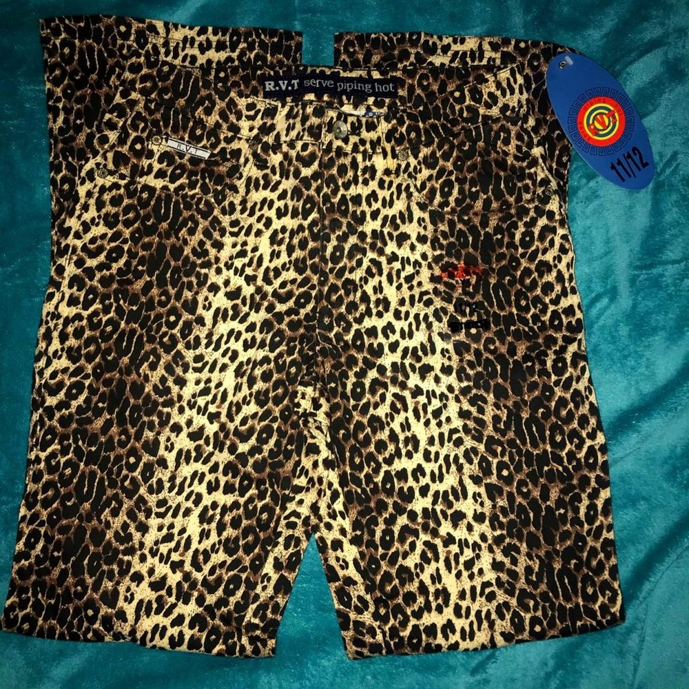 VINTAGE 90s R.V.T. SERVE PIPING HOT ANIMAL PRINT JEAN
